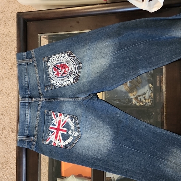 Coogi Jeans. Like New Waist 36 Length 32 - Picture 2 of 5